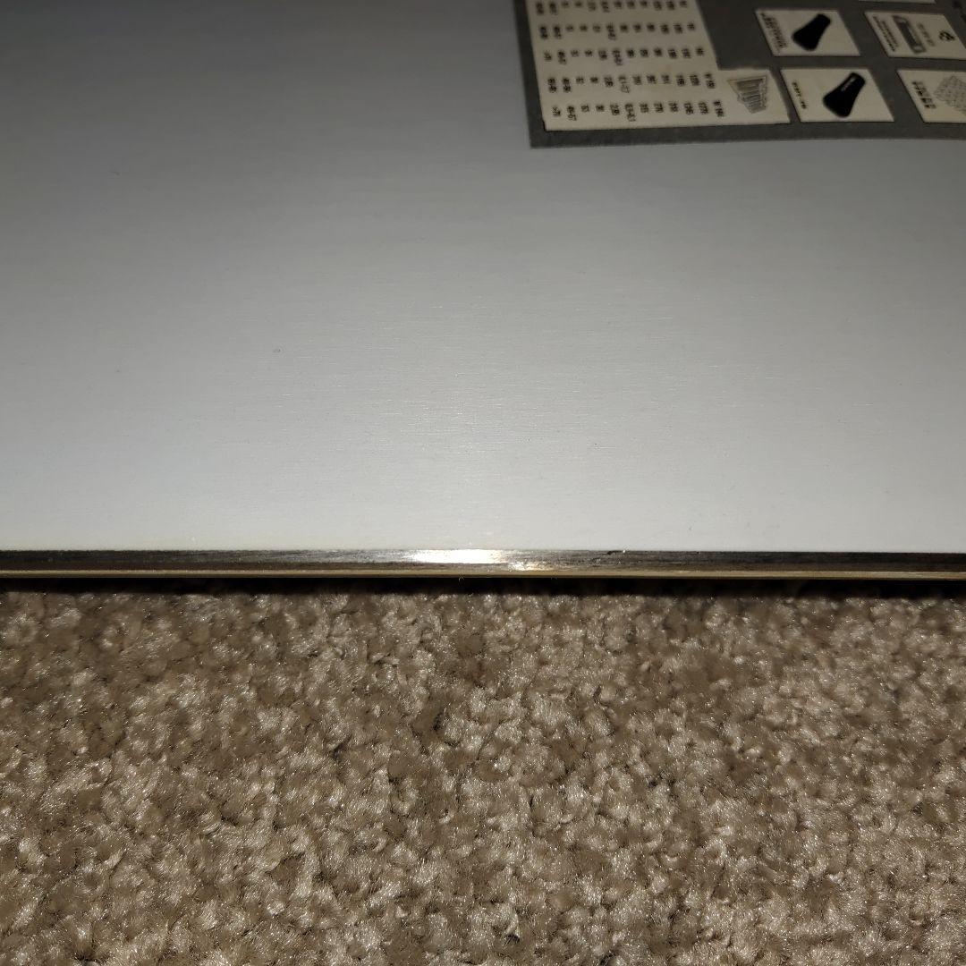 スノーボード板　デューク　DU-KE 型番154130004