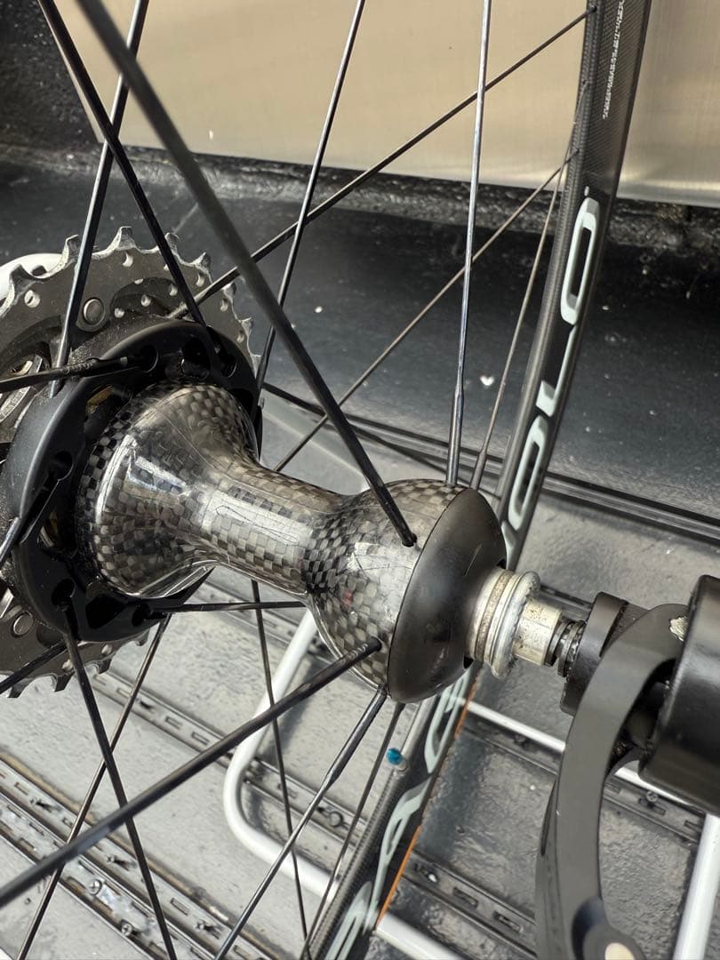 CAMPAGNOLO BORA ULTRA TWOチューブラータイヤ　リアのみ