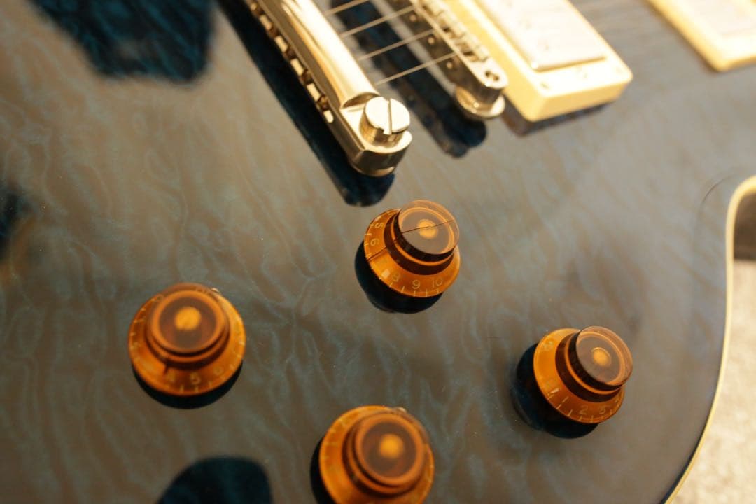 ギター Tokai Love Rock LS-142Q Indigo Blue