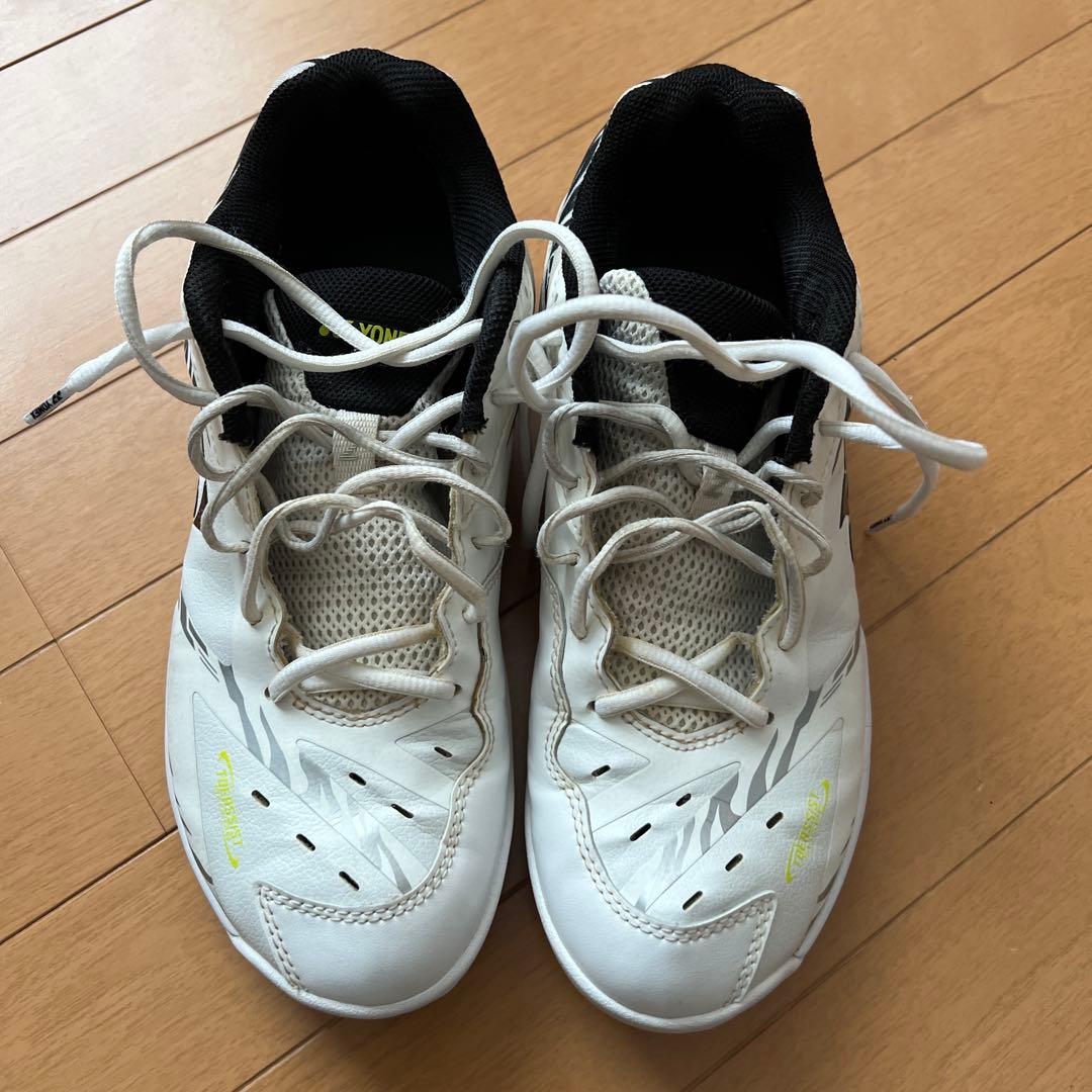 YONEX バドミントンシューズ ホワイト