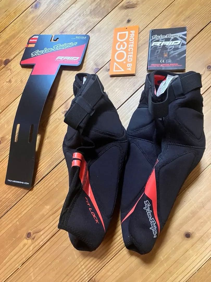 ウェア Troy Lee Designs Raid knee guards