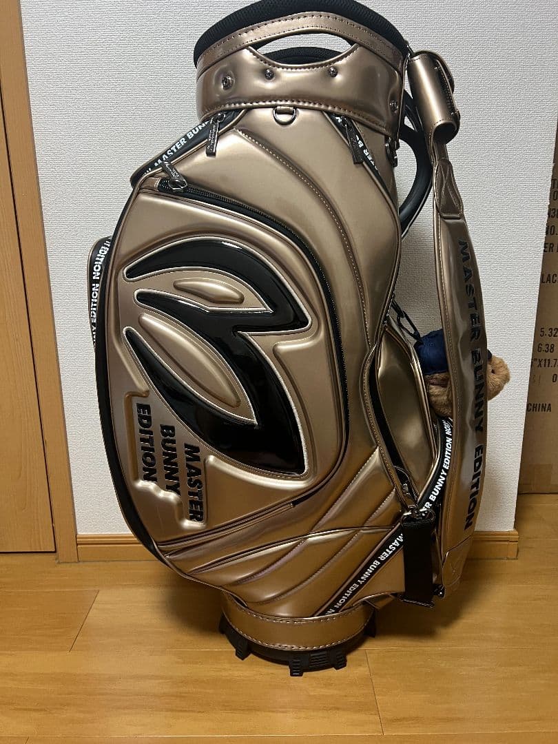 超美品　パーリーゲイツ　マスターバニー　キャディバッグ9.5型　プロ仕様限定品