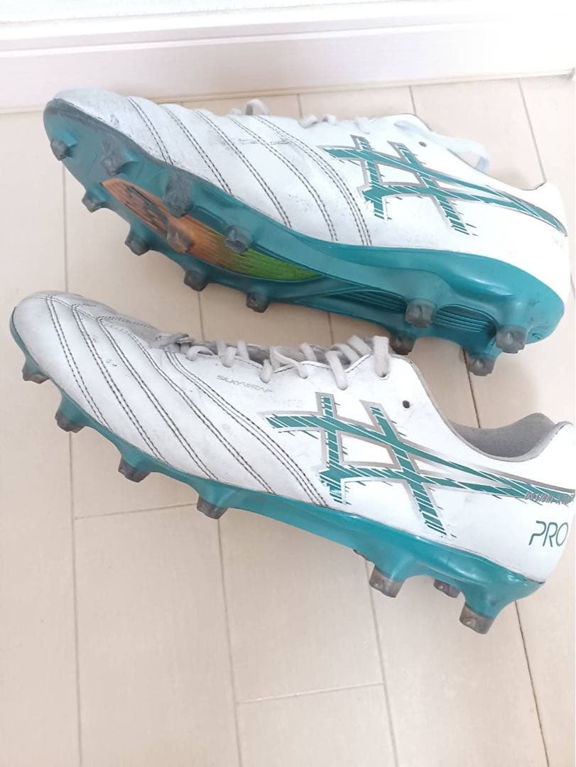 Asics サッカーシューズ 27.5cm