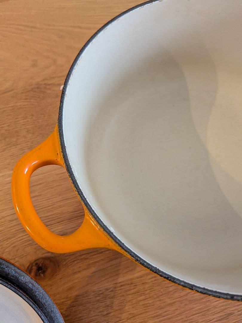 Le Creuset オレンジ 20cm ホーロー鍋