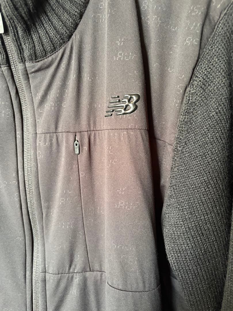New Balance ブラックニットジャケット