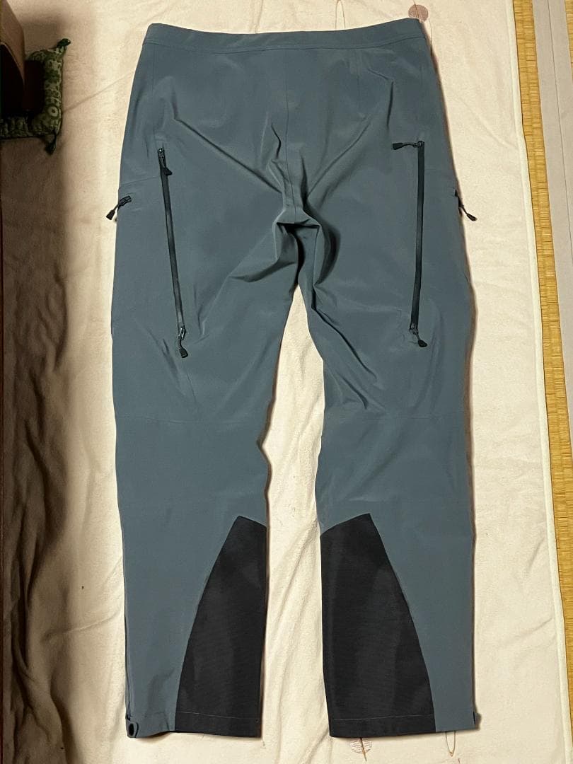 モンベル　アルパインパンツ　 ゴアテックス GORE-TEX　サイズL