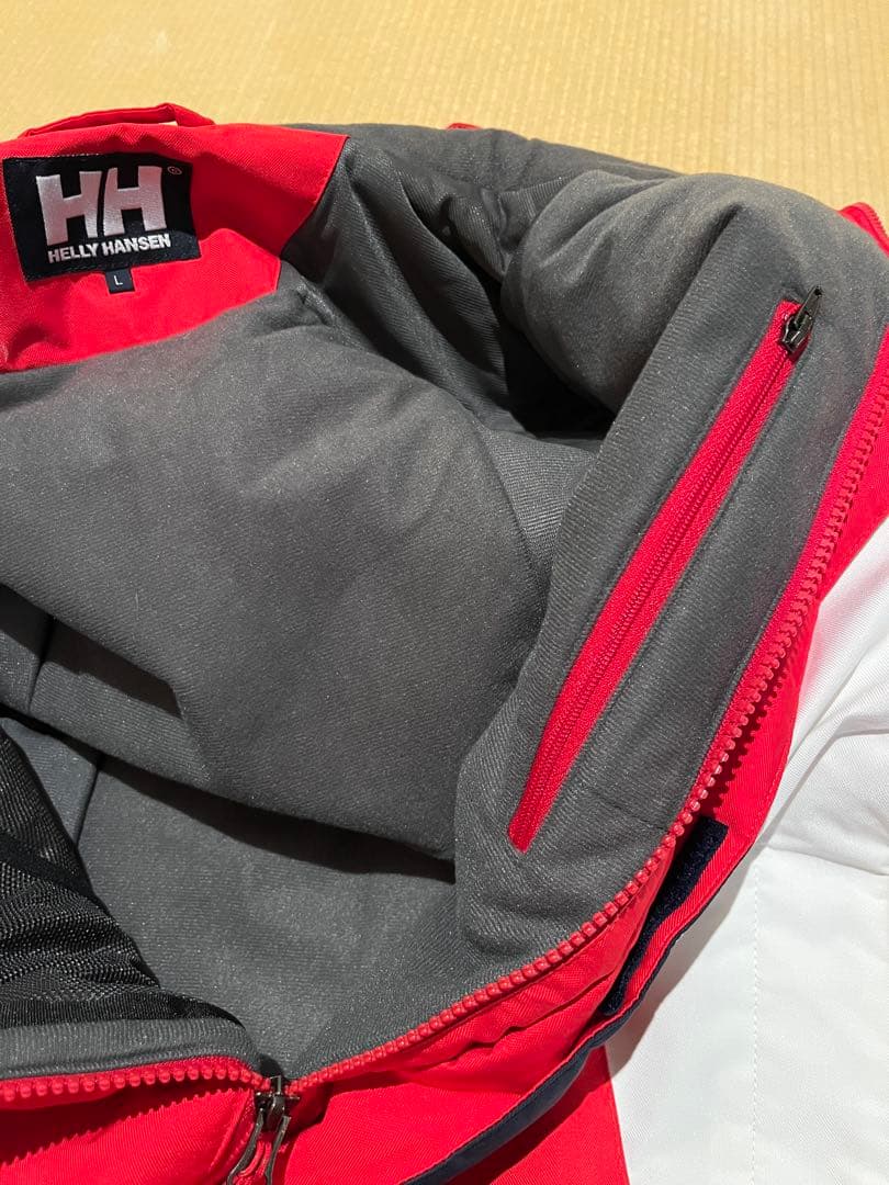 美品 HELLY HANSEN ヘリーハンセン スノーボード スキー ウェア L