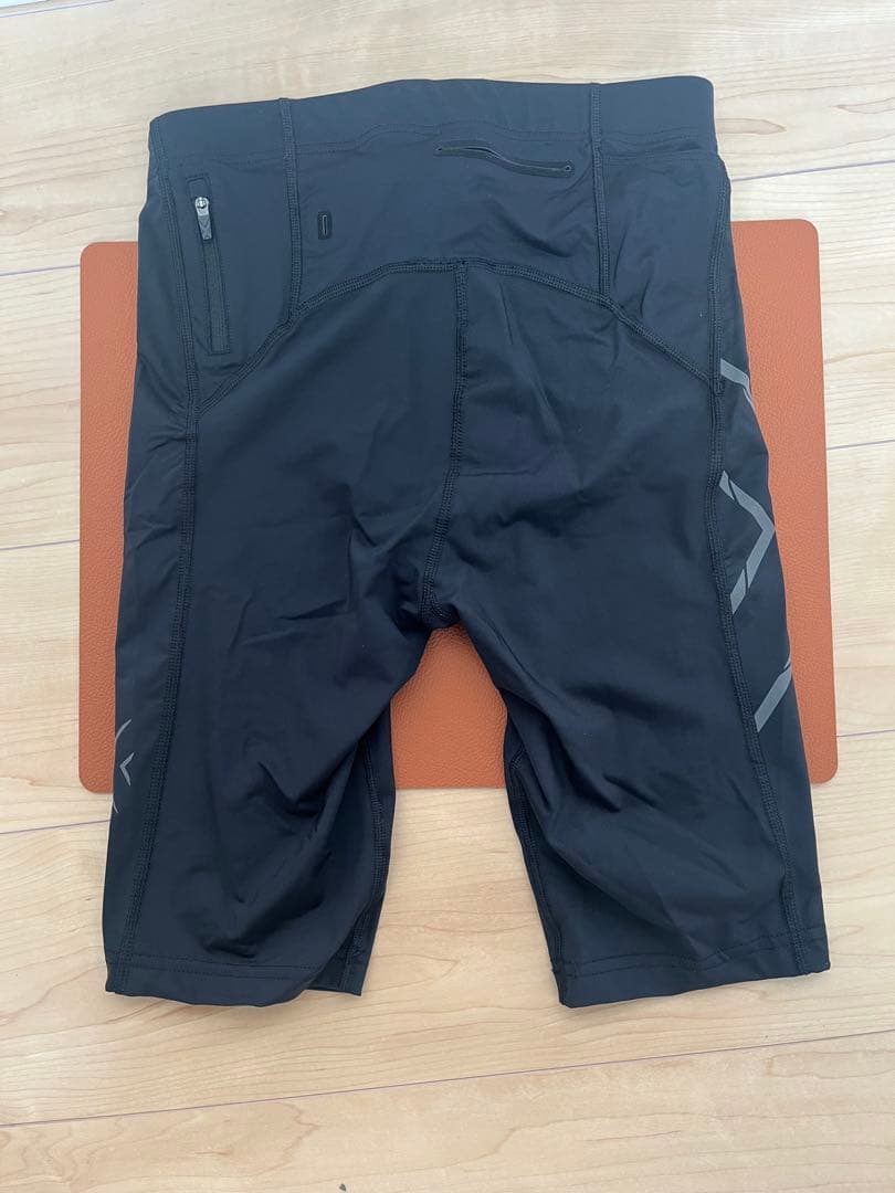 2XU ブラック ハーフ　パンツ Sサイズ　未使用　ランニング　ツータイムズユー