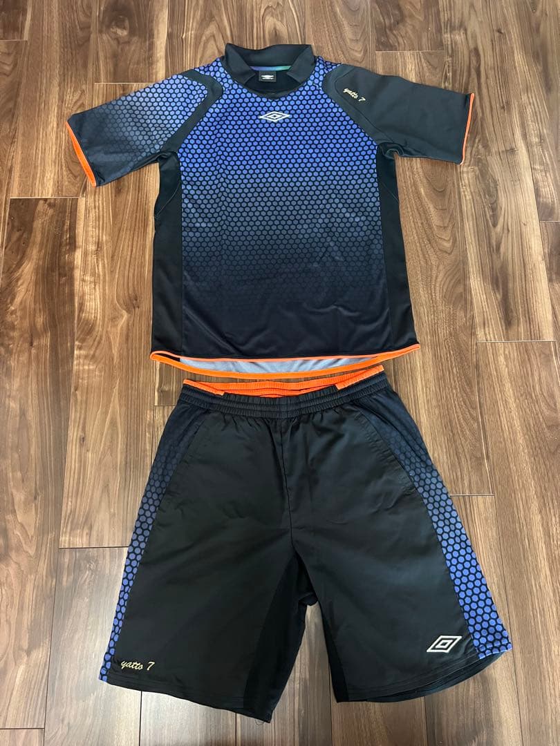 umbro×YATTO7 トレーニング上下 M 美品 遠藤保仁