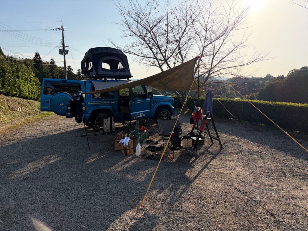 Lite Cruiser ルーフテント 、2人就寝出来ます。