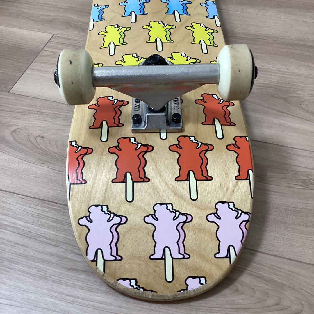 キッズ GRIZZRYのスケートボードとボードバッグセット