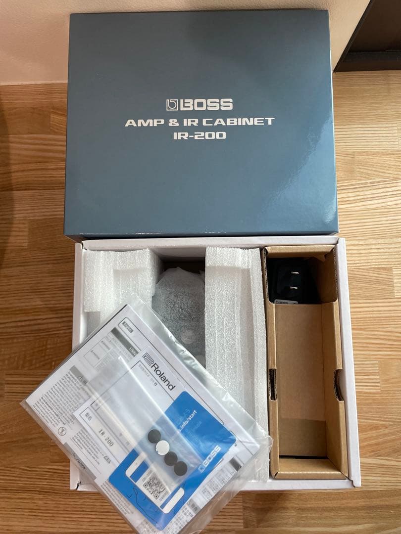 BOSS　IR-200　アンプ　キャビネットシミュレーター 美品
