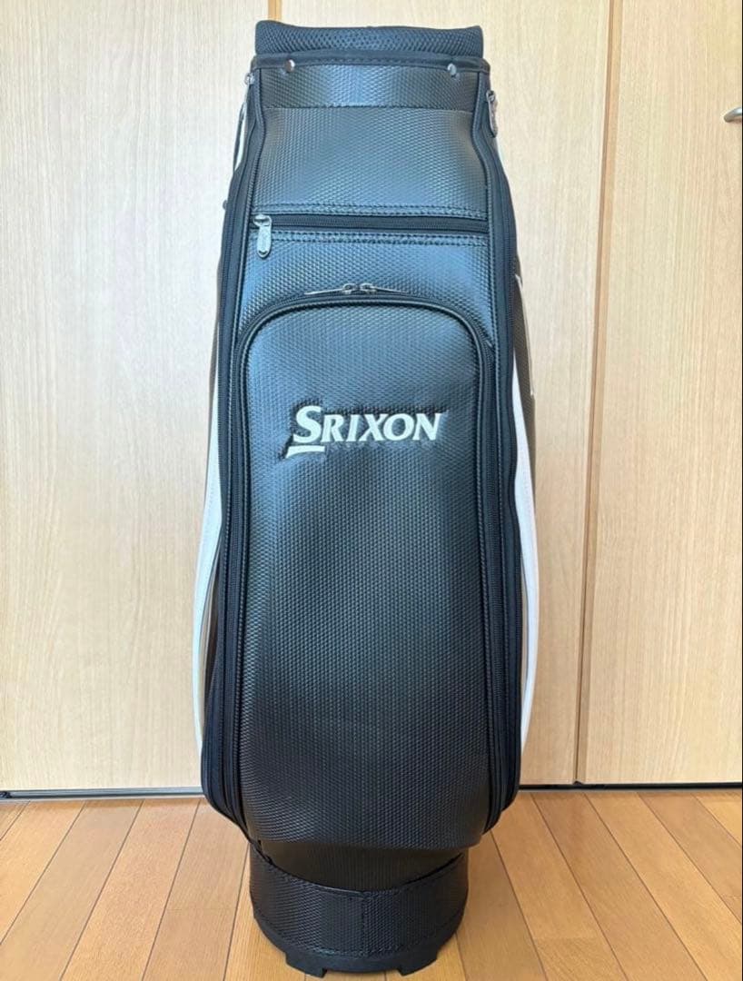 【3月まで】★新品★ゴルフバッグ キャディバッグ　SRIXON