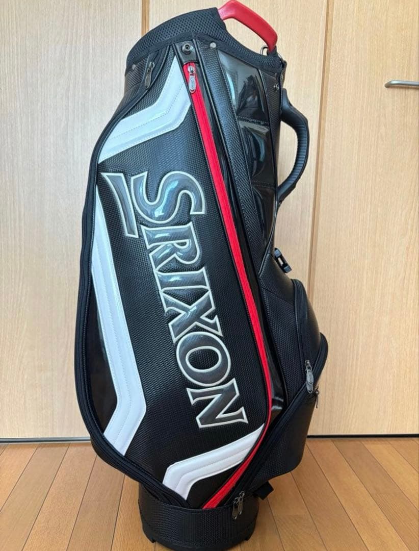 【3月まで】★新品★ゴルフバッグ キャディバッグ　SRIXON