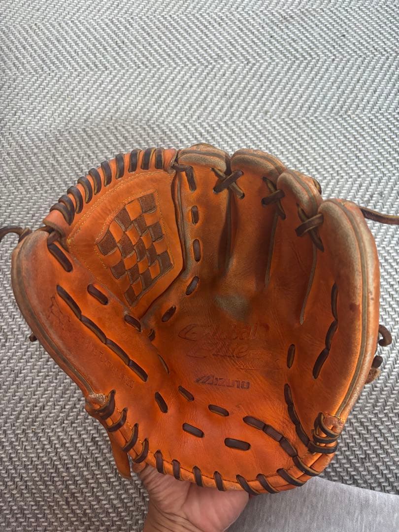Mizuno グローバルエリート 軟式グローブ オレンジ オールラウンド用