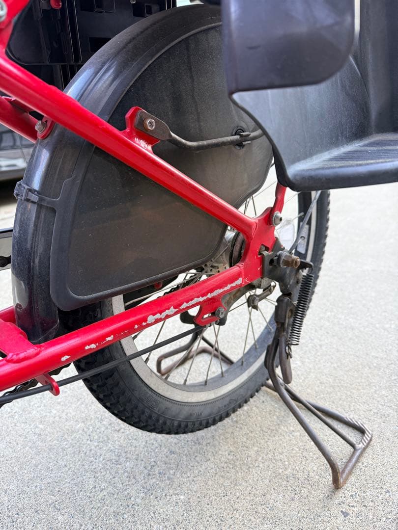 赤 電動アシスト自転車 チャイルドシート付き