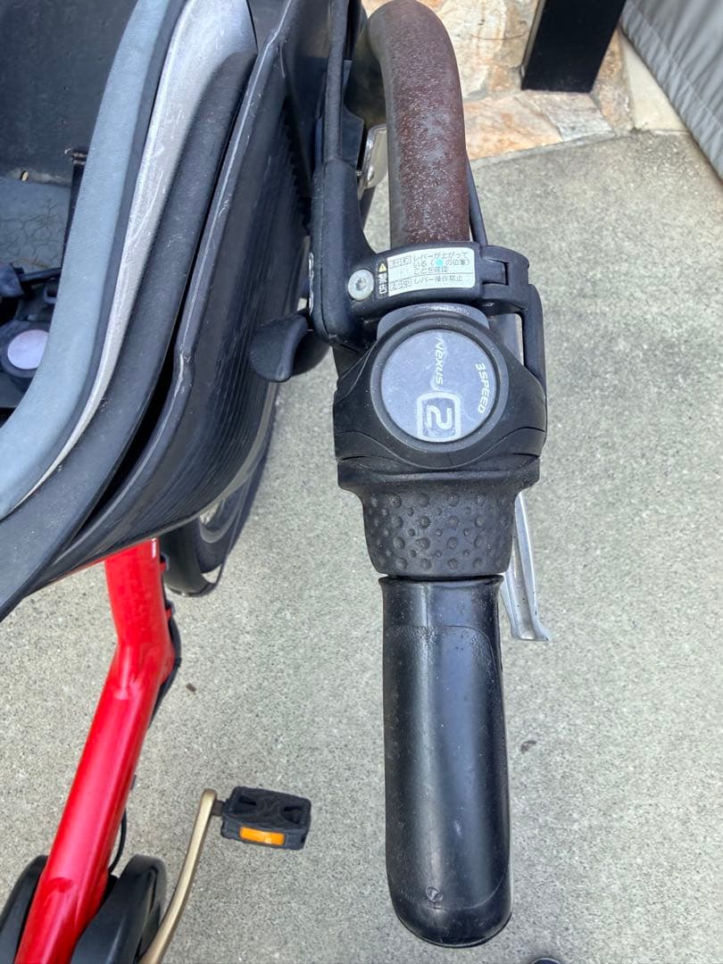 赤 電動アシスト自転車 チャイルドシート付き