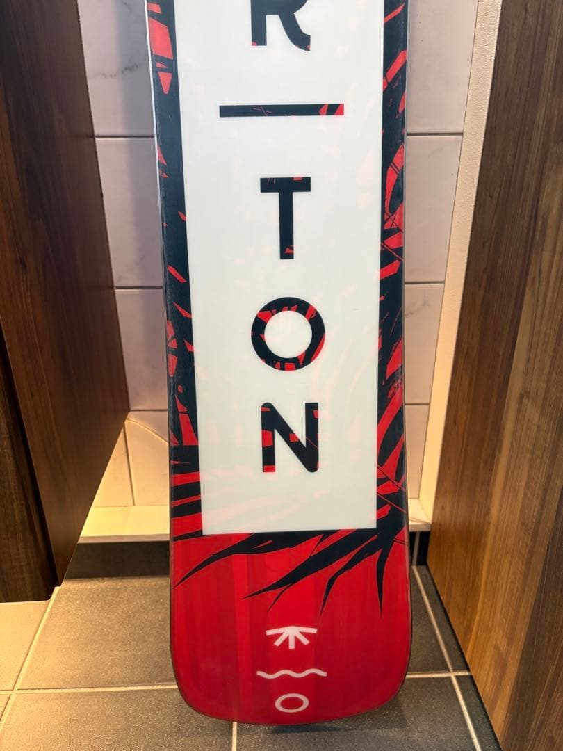 BURTON スノーボード 144フラット　HIDEAWAY