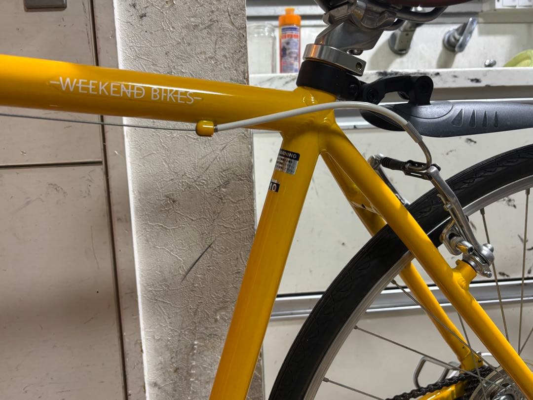 WEEKEND BIKES クロスバイク 700C イエロー
