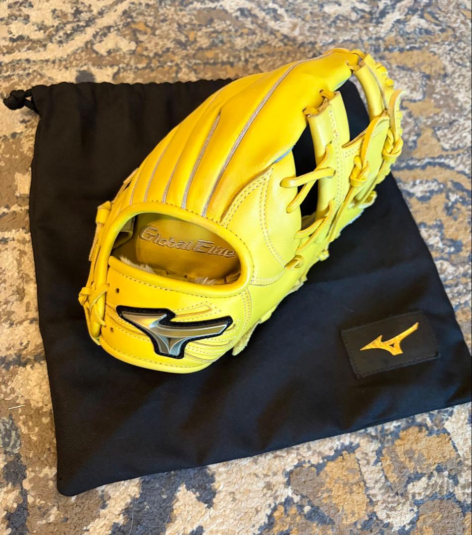 Mizuno Global Elite 軟式グローブ イエロー 右利き