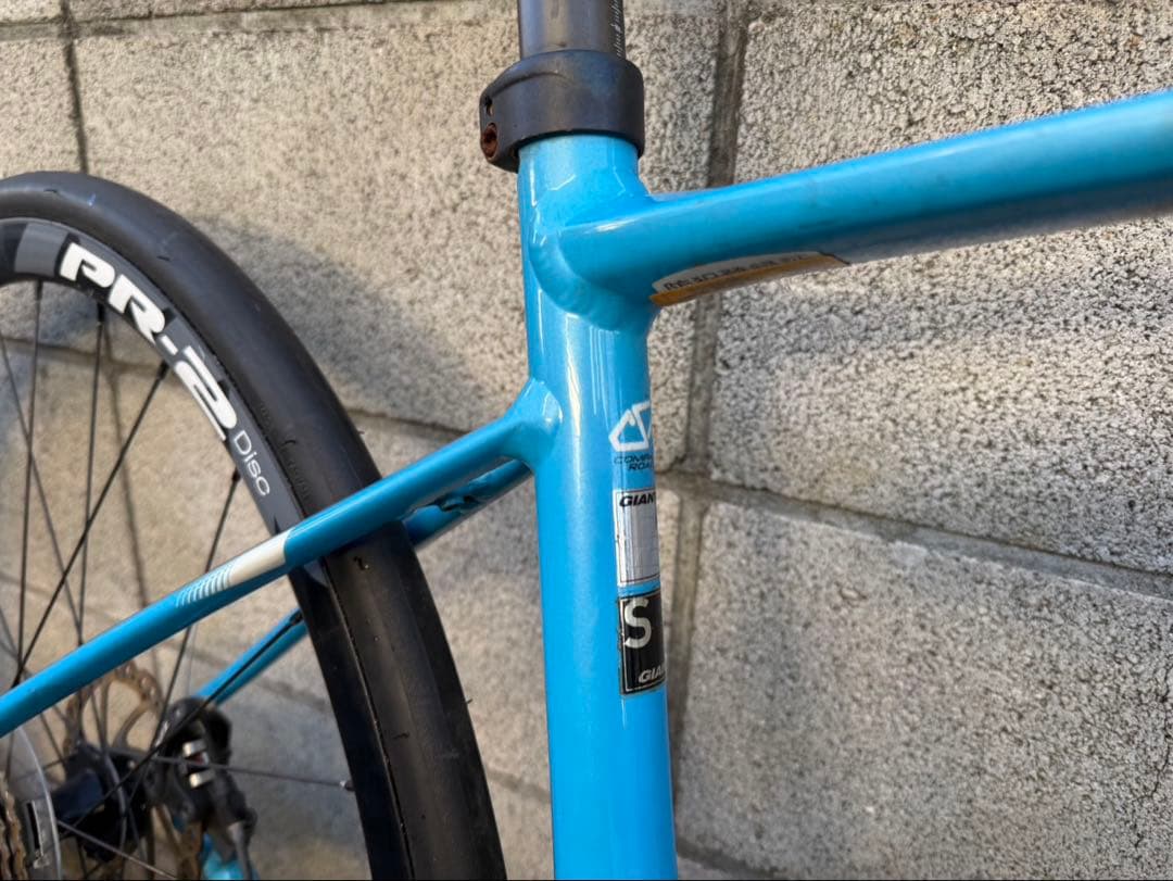 GIANT DEFY 105 11速　DISC アルミフレーム　送料無料