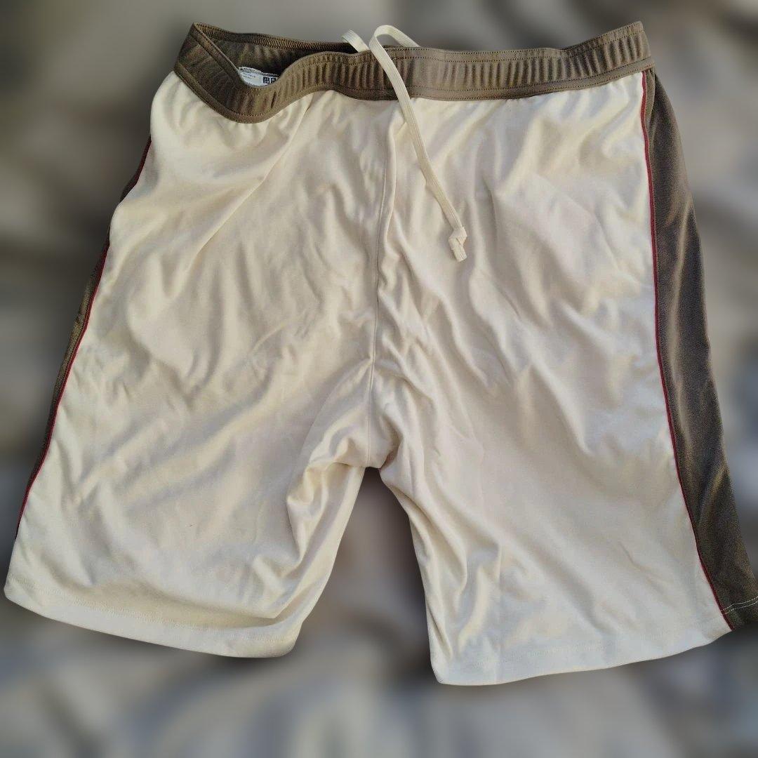 ユニクロ　ロジャーフェデラー着用モデル　パンツ２枚セット