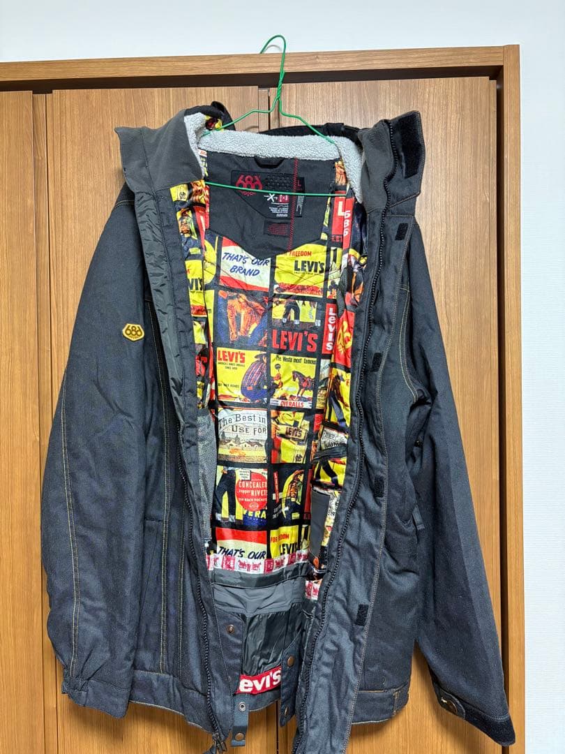 686 Levi's スノーボードウェア　Lサイズ表記