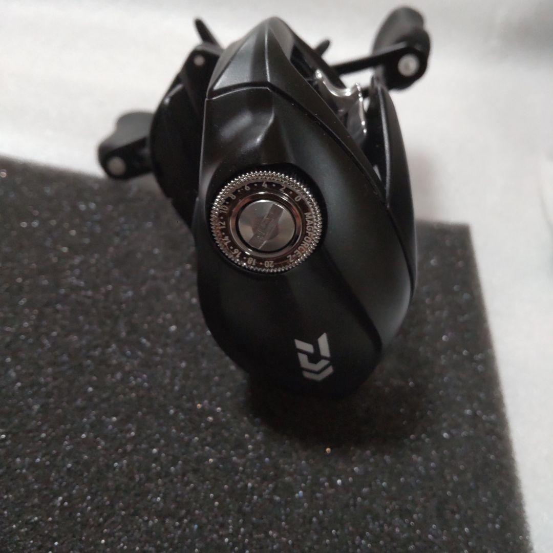 中古美品 24 タトゥーラ TW 100