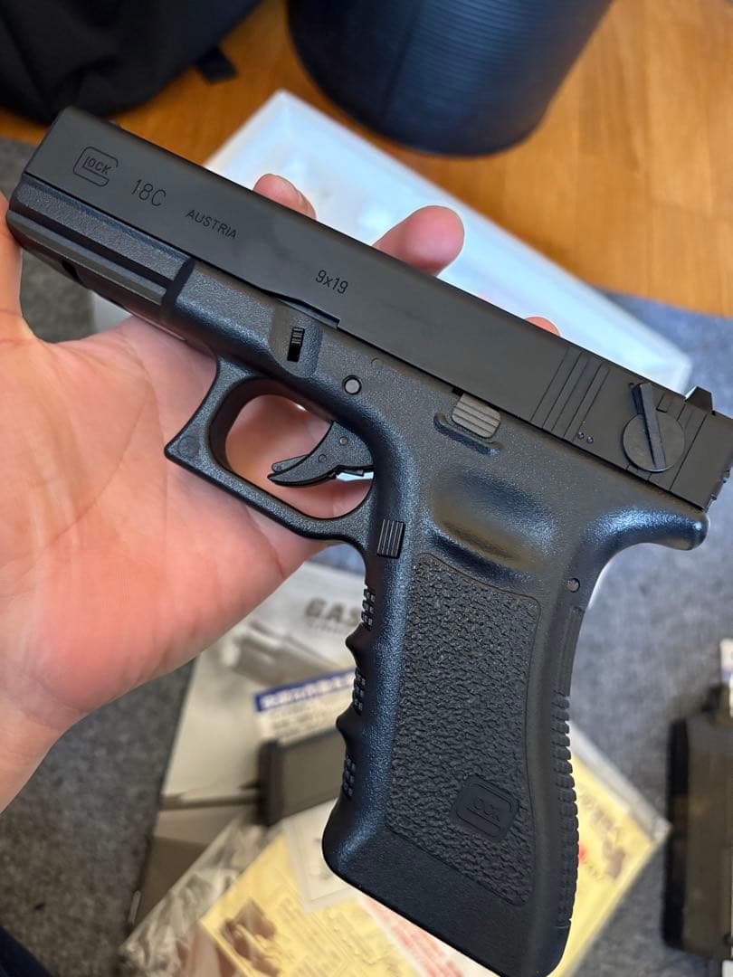 GLOCK 18C ガスブローバック フルセミオートエアガン
