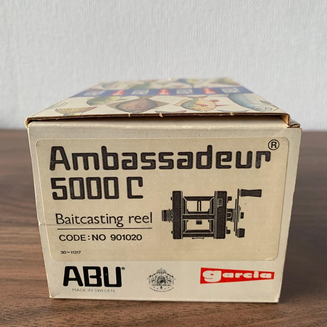 ABU Ambassadeur 5000Cベイトリール新品未使用ブラック