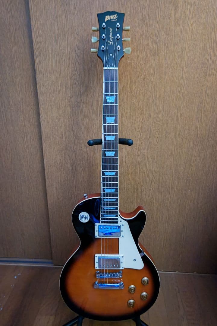 Blitz Leopard サンバースト エレキギター