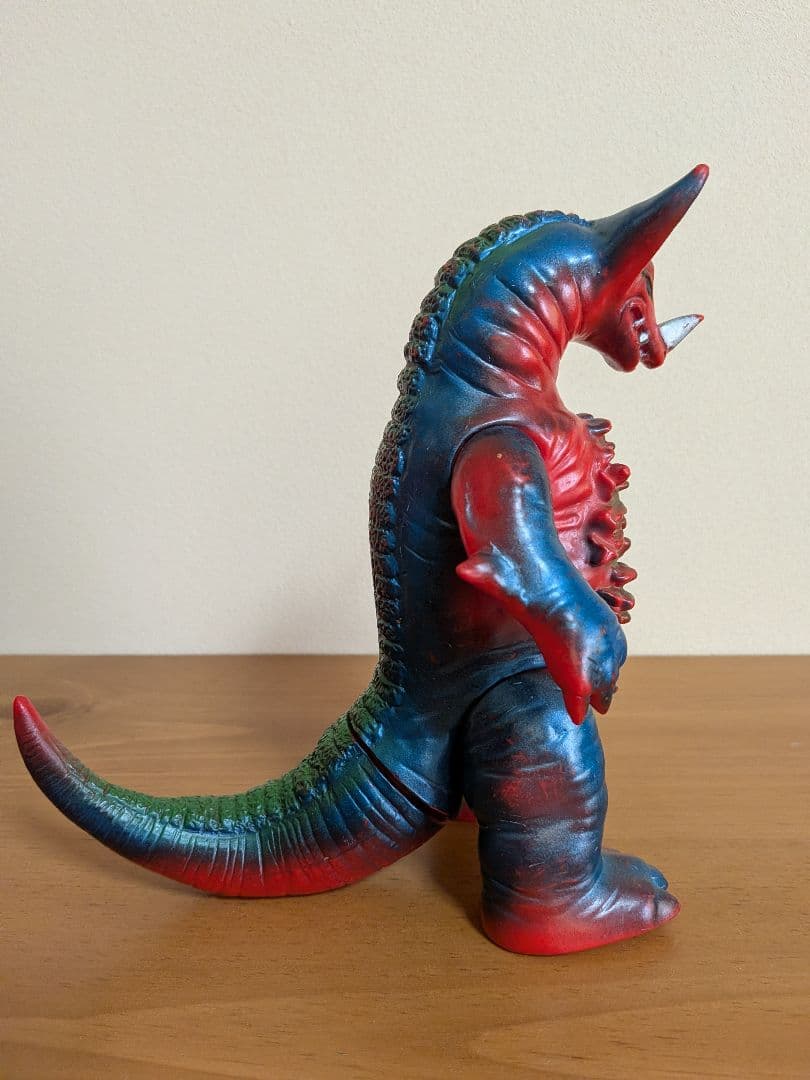 【当時もの美品】ブルマァク　ソフビ　ゴモラ　初代ウルトラマン