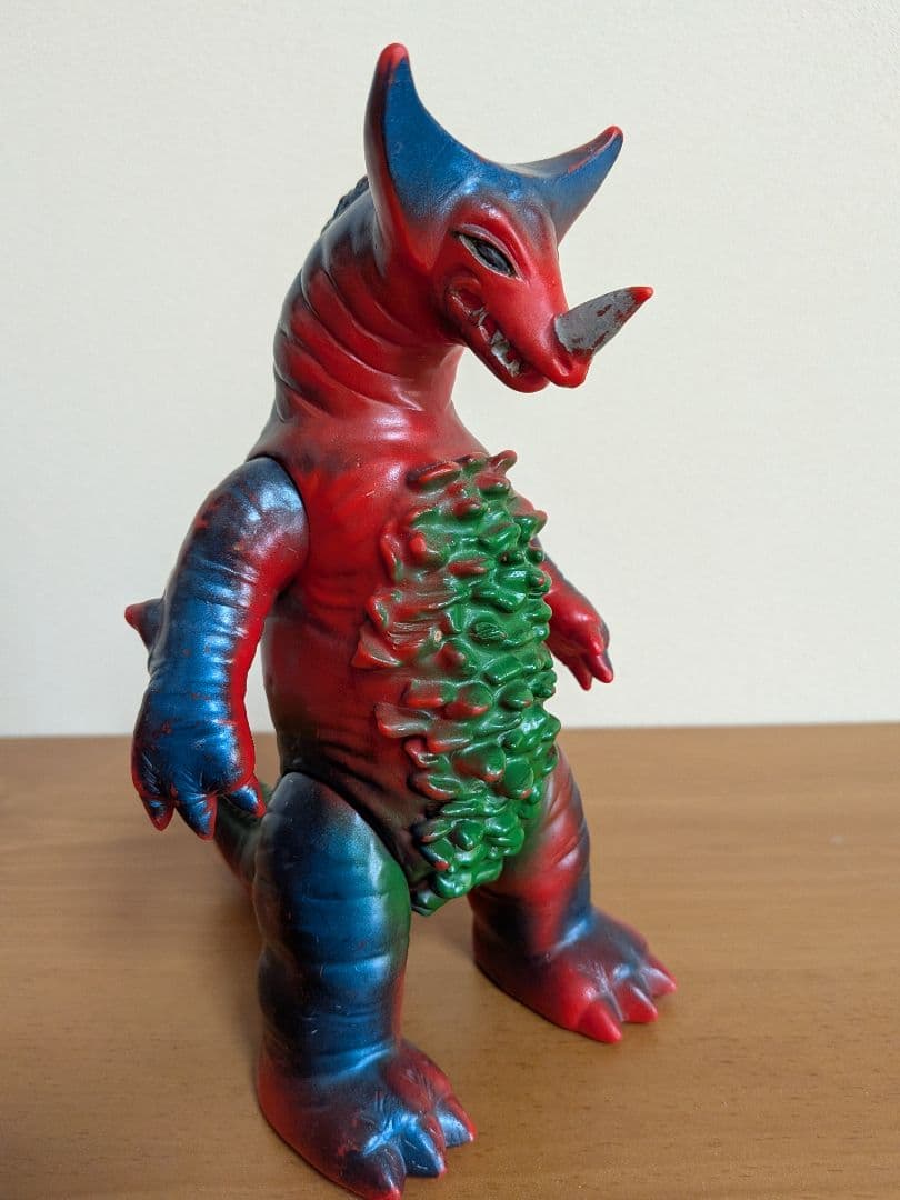 【当時もの美品】ブルマァク　ソフビ　ゴモラ　初代ウルトラマン