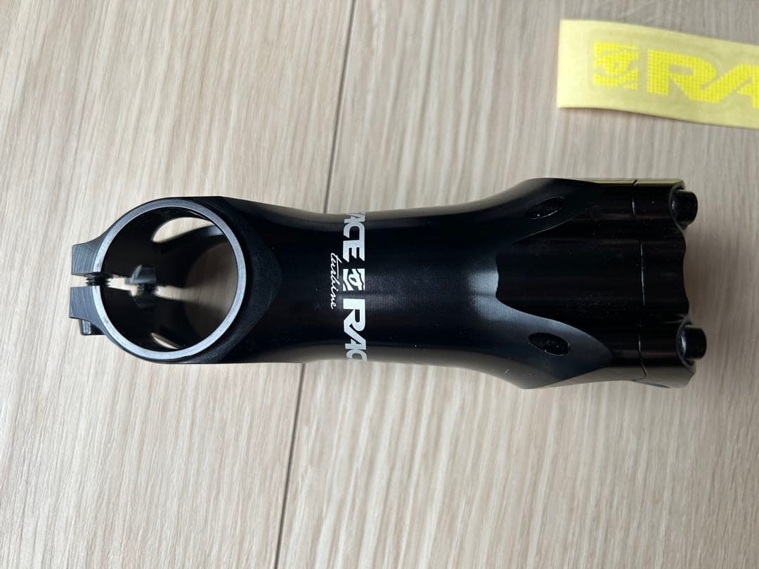 RACEFACE ステム　31.8 x 90mm
