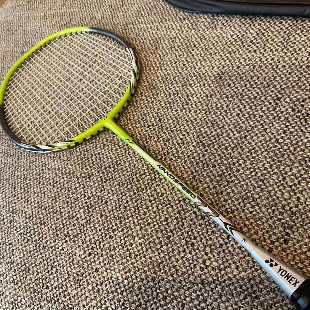 ピ*ン様 美品　ヨネックス　ナノスピード77　バトミントン ラケット　YONEX