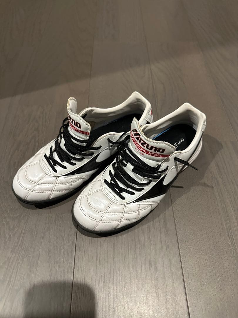 Mizuno モレリア　トレシュー