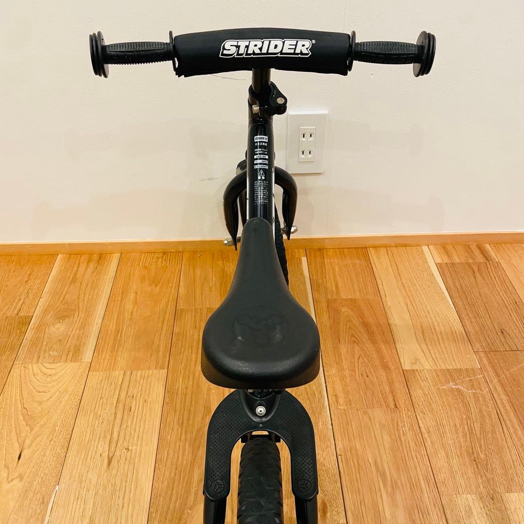 良品 ストライダー スポーツ バランスバイク 12インチ ブラック 黒