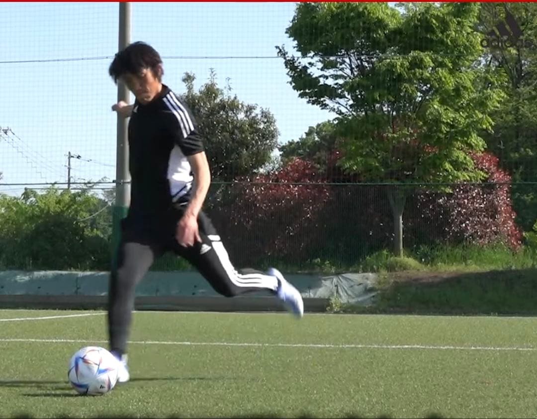 adidas AL RIHLA サッカーボール(アル・リフラ 公式球)