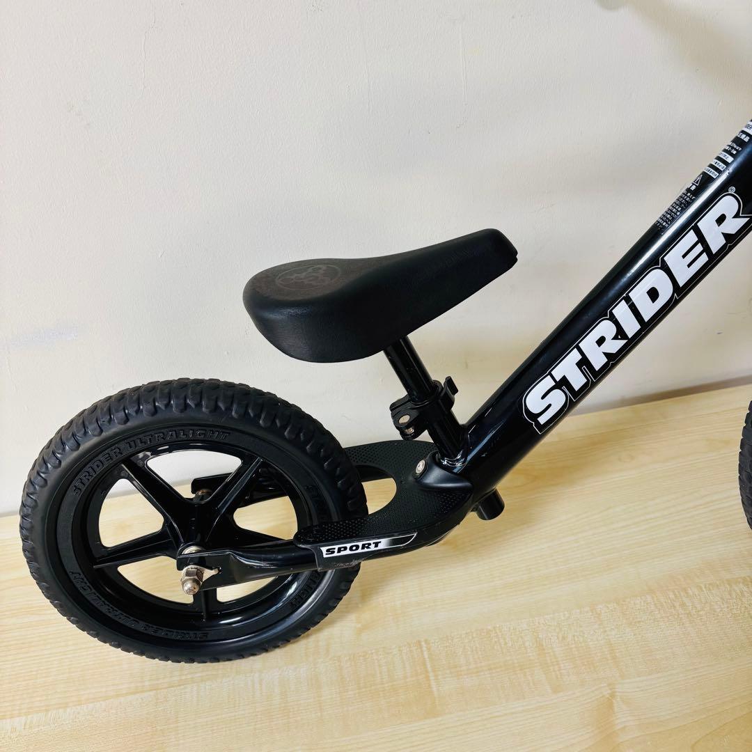 【美品】STRIDER バランスバイク ブラック12インチ SPORT 正規品