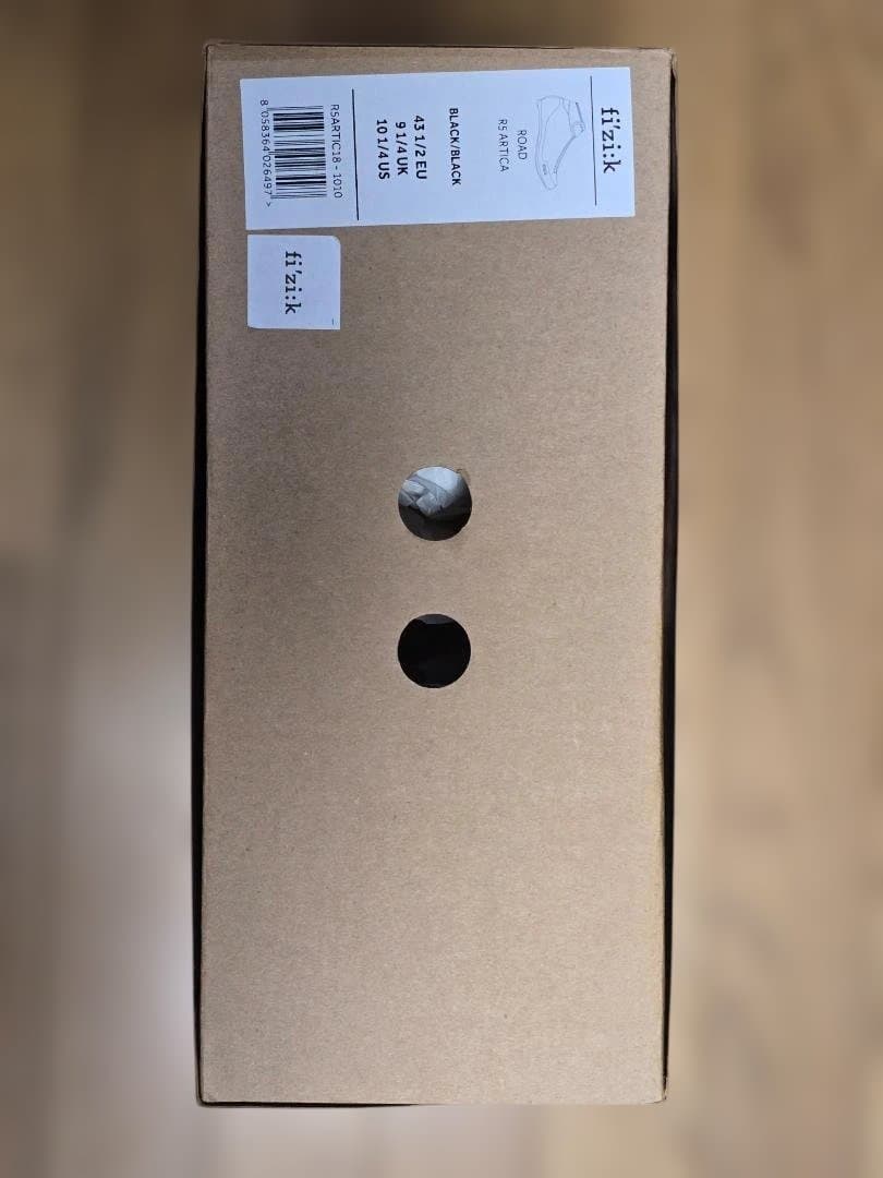 ウェア fi'zi:k ARTICA R5 28cm