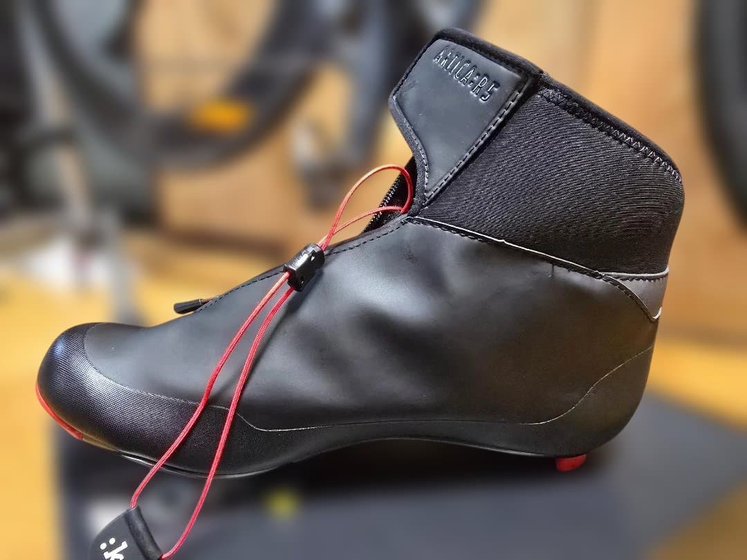 ウェア fi'zi:k ARTICA R5 28cm