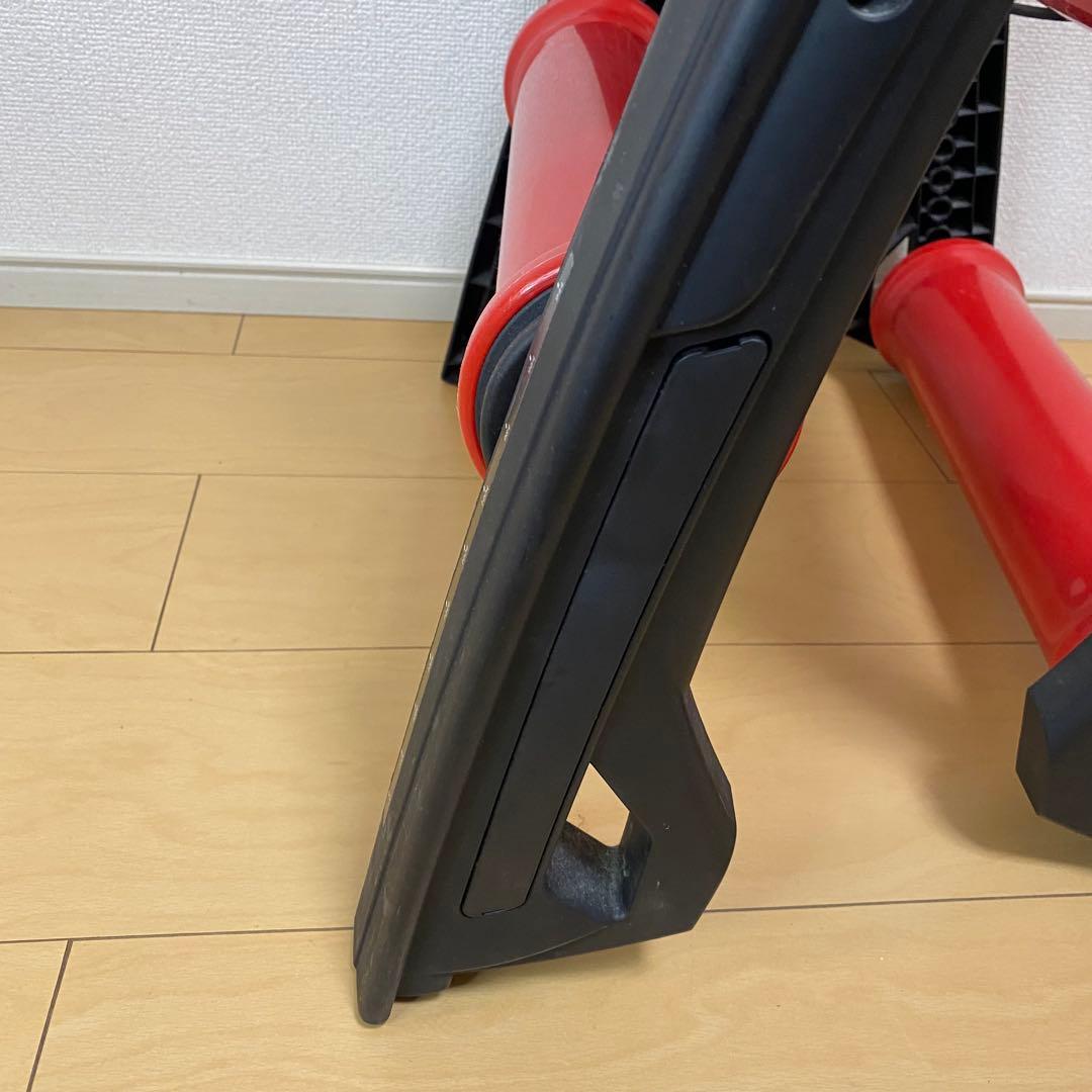 Elite(エリート)製 Arion(アリオン) 3本ローラー台
