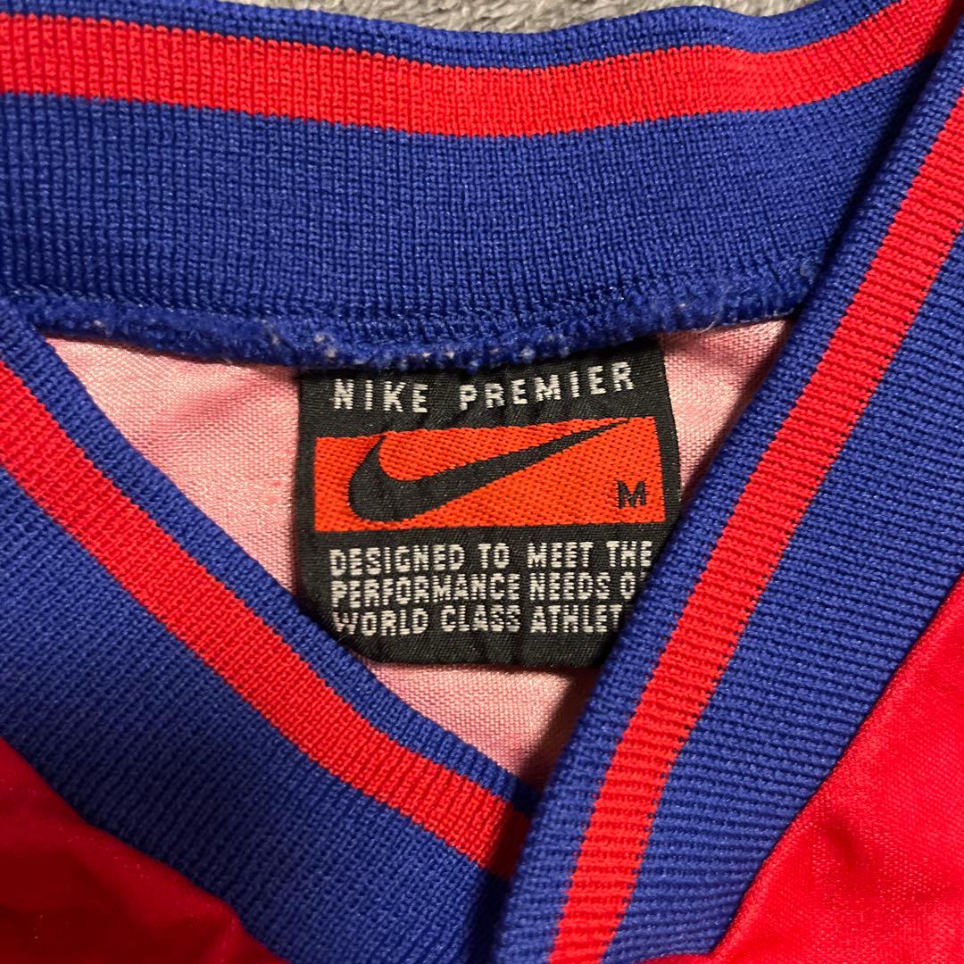 Nike Paris Saint-Germain 90s パリサンジェルマン