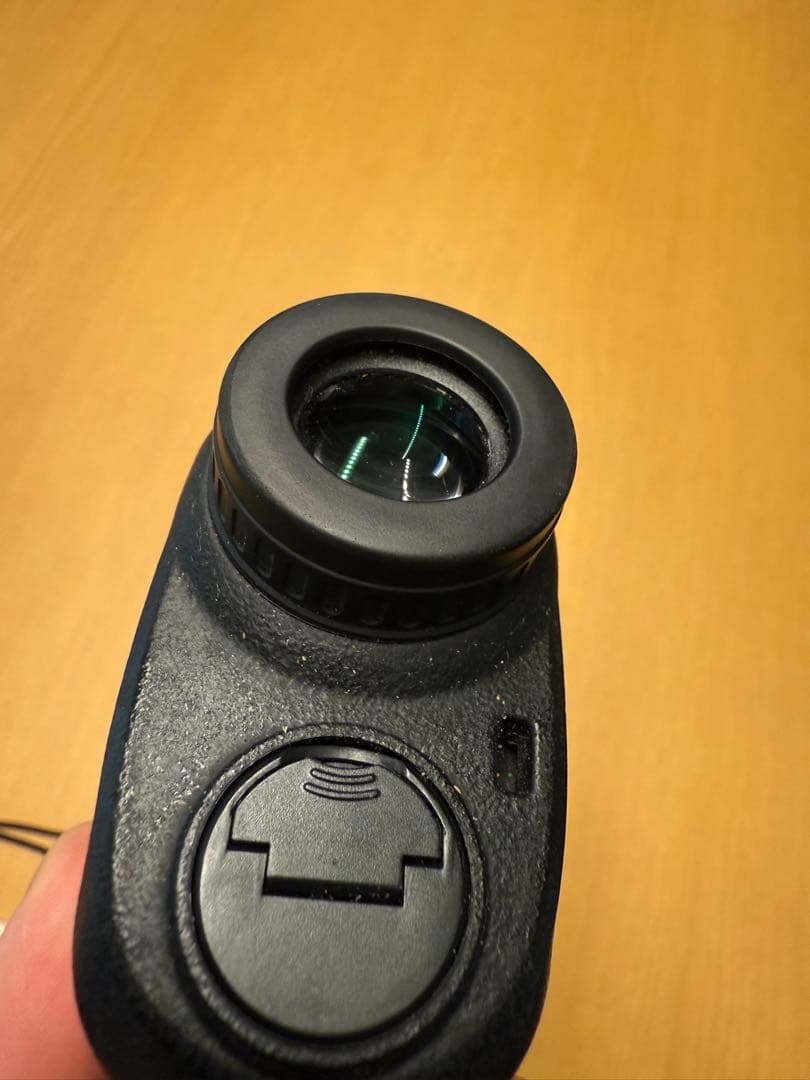 Volvik V1 ブラック　ゴルフ用距離計 本体と付属品