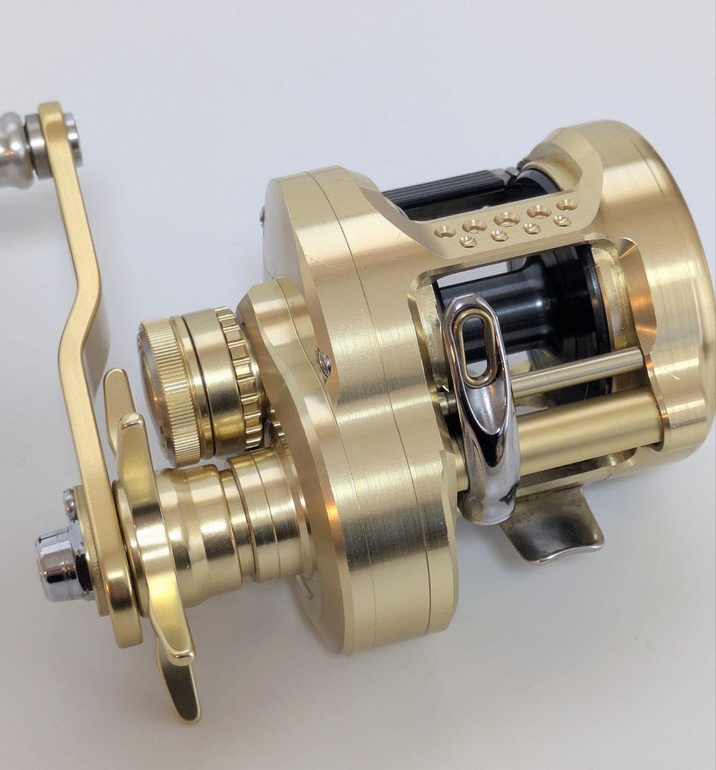 美品！シマノ 22 オシアコンクエスト 300HG (右ハンドル)