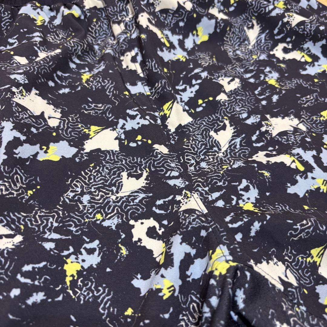 【美品】ハーフパンツ　Lサイズ　ヨネックス　テニス　バドミントン 柄