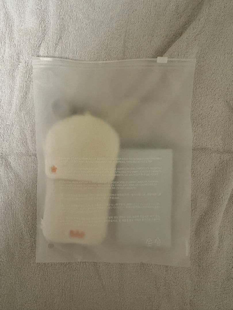 バムグッ　フォトカードホルダー　おすわり　お座り　ボムギュ　フォトホルダー
