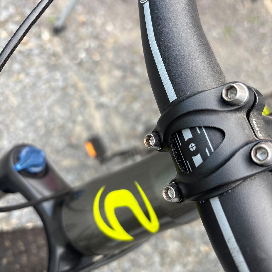 希少キャノンデール　cujo3 ブースト27.5+ Ｌサイズ