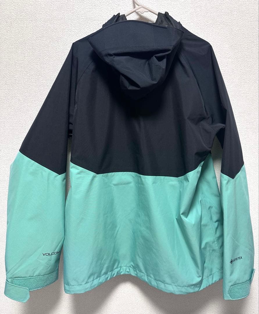 VOLCOM GORE-TEX jacket レディース スノボウェア
