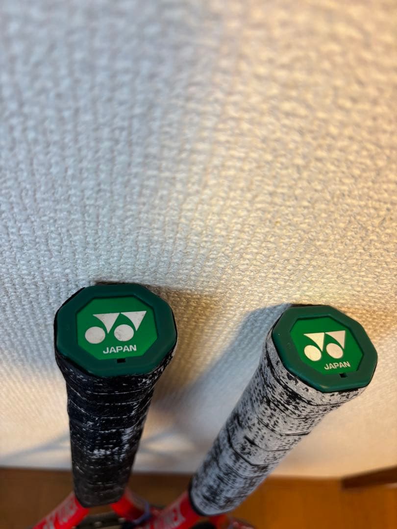 美品　YONEX VCORE 100 G3 2本